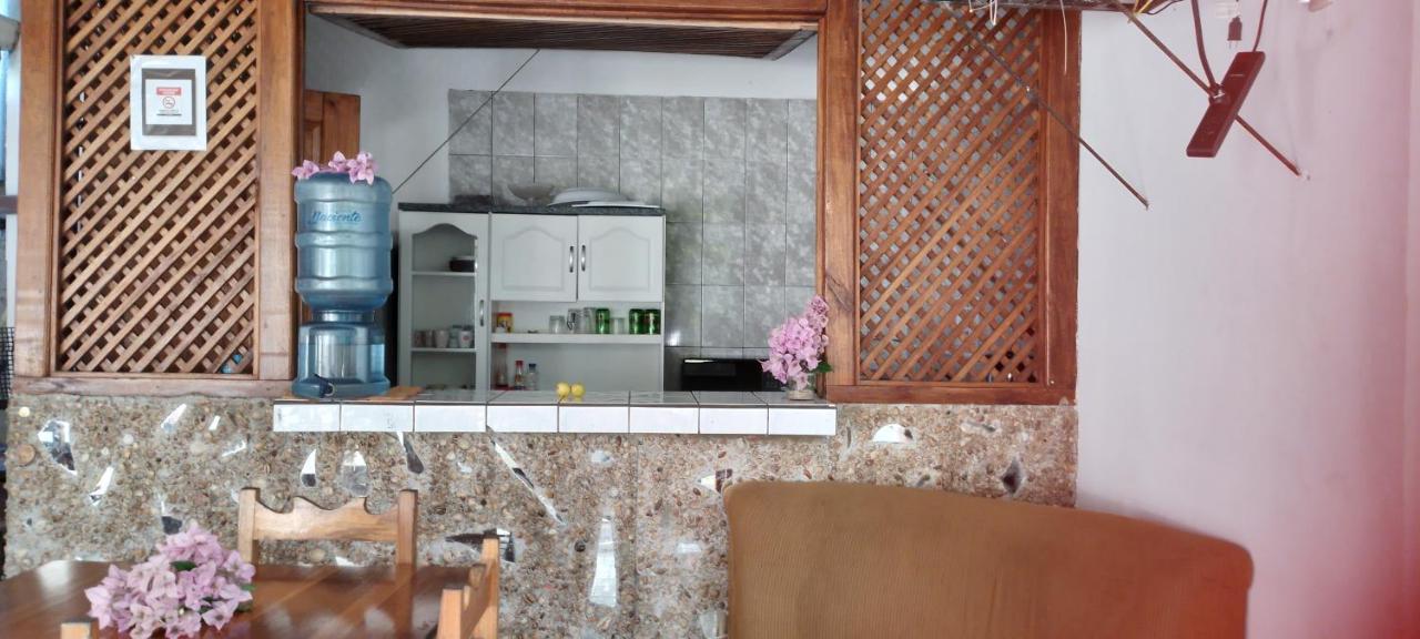 Cabinas Smith Cahuita Εξωτερικό φωτογραφία