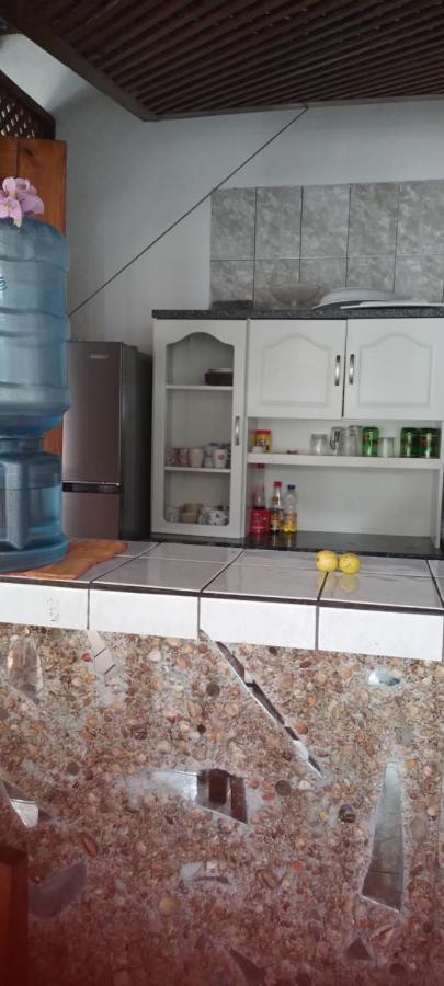 Cabinas Smith Cahuita Εξωτερικό φωτογραφία