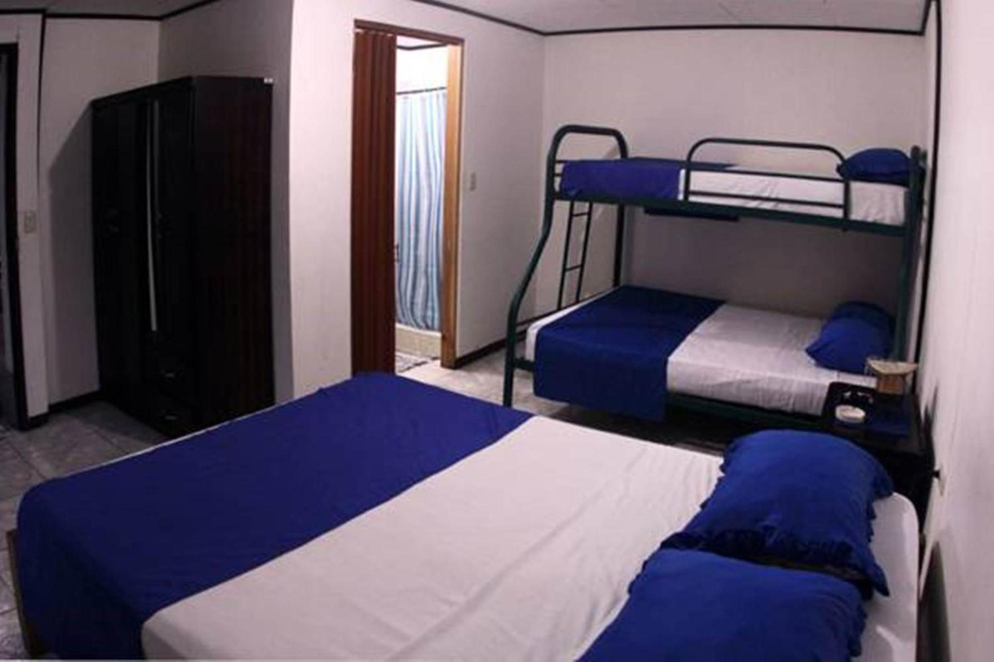 Cabinas Smith Cahuita Δωμάτιο φωτογραφία